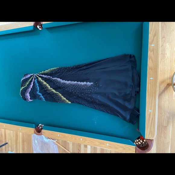 Prom Dress - Picture 3 of 4